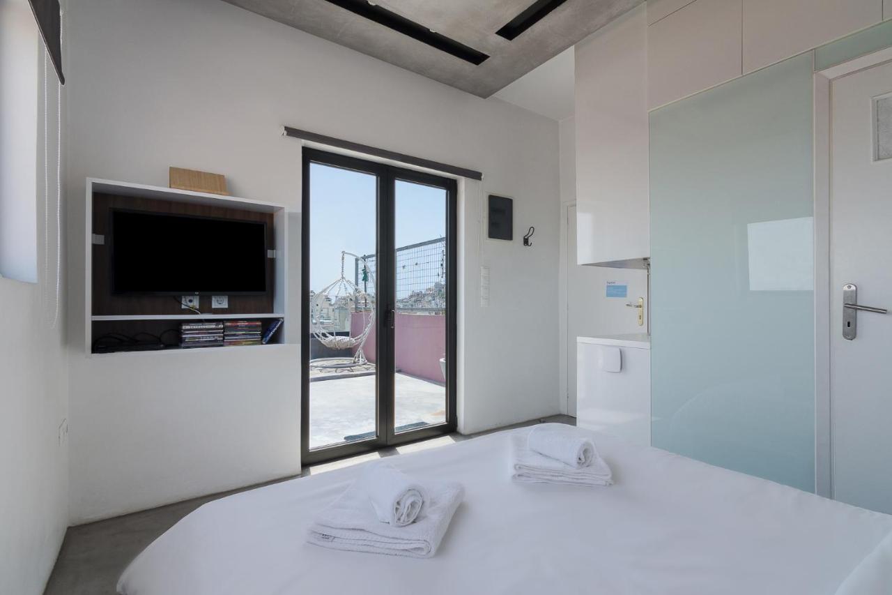 Apartment With Terrace In بيرايوس المظهر الخارجي الصورة