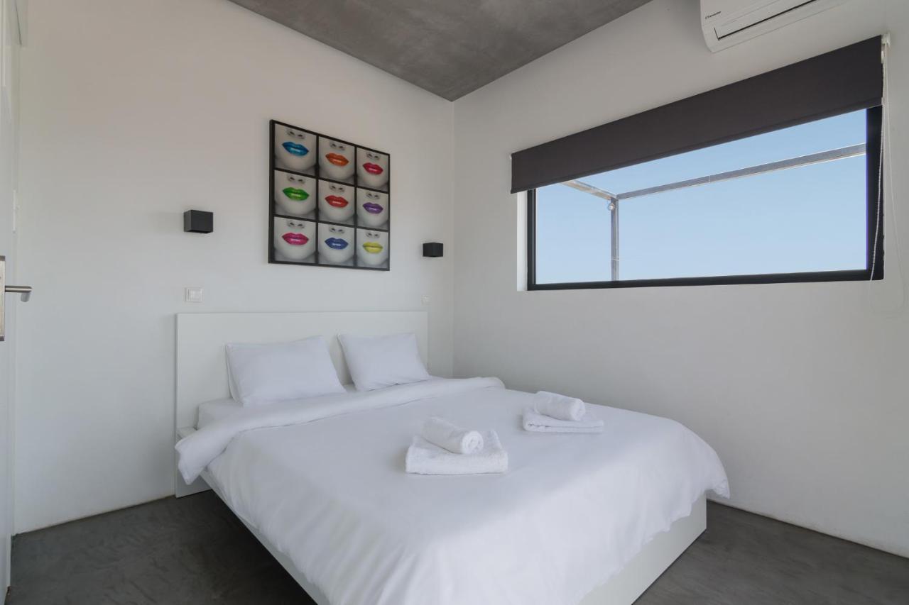 Apartment With Terrace In بيرايوس المظهر الخارجي الصورة