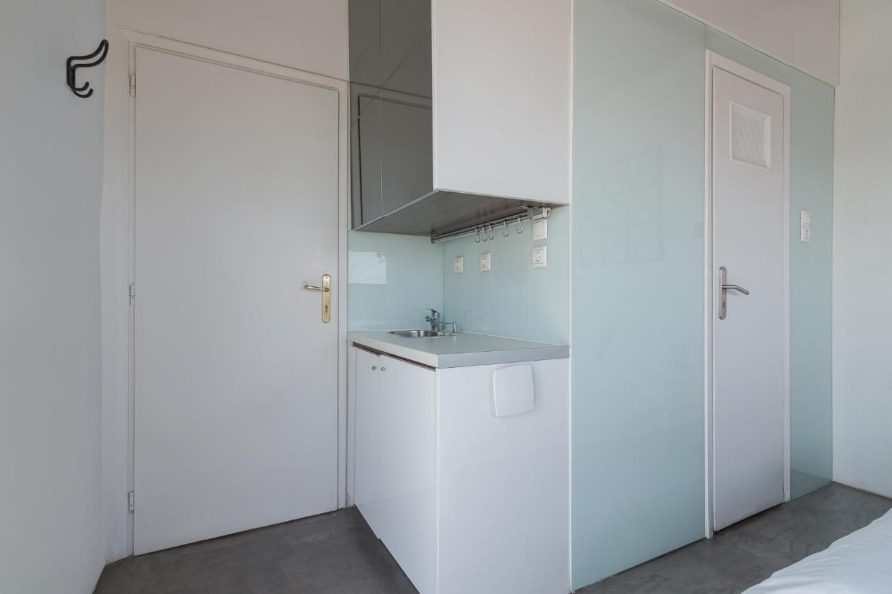 Apartment With Terrace In بيرايوس المظهر الخارجي الصورة
